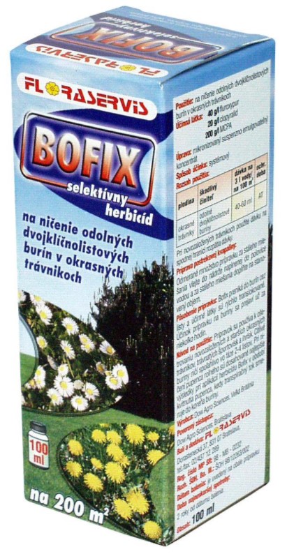 Selektivní herbicid Bofix na trávník
