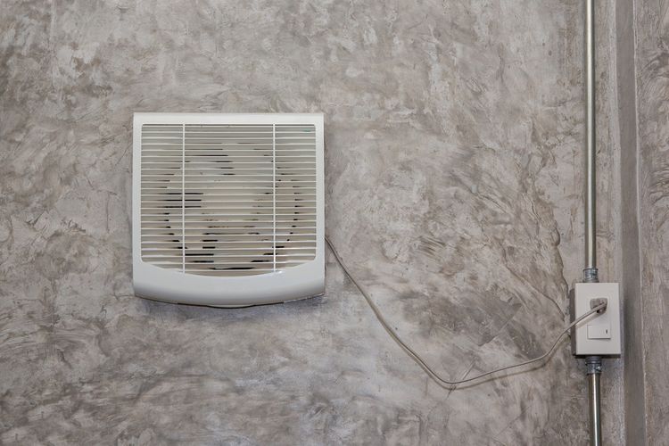 Ventilátor na odsávání zápachu do WC