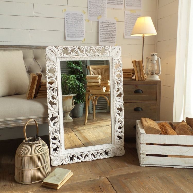 Designové vintage zrcadlo do obýváku
