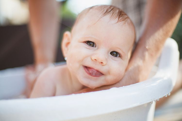Jak správně koupat miminko?