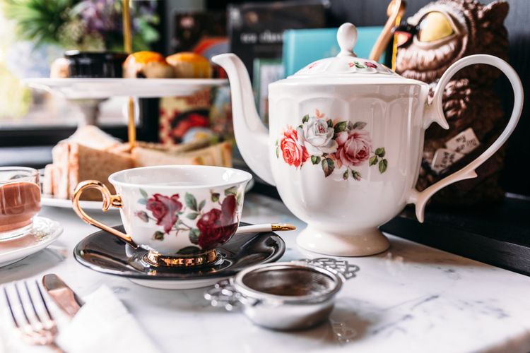Anglický porcelánový čajový set