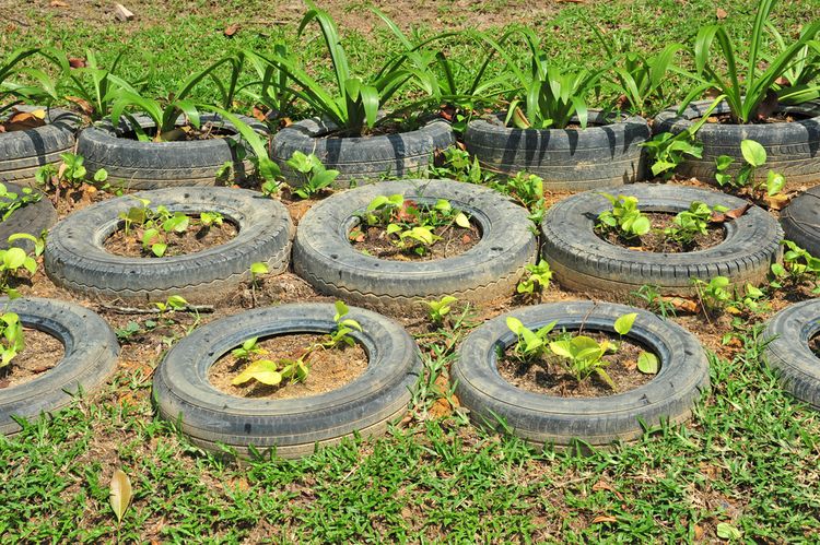 Využitie starých pneumatík v záhrade
