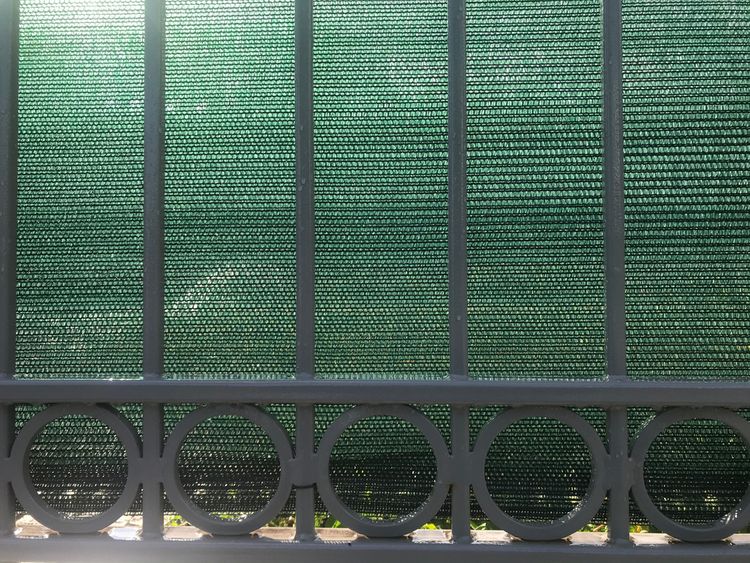 Zelená stínící síť na plot