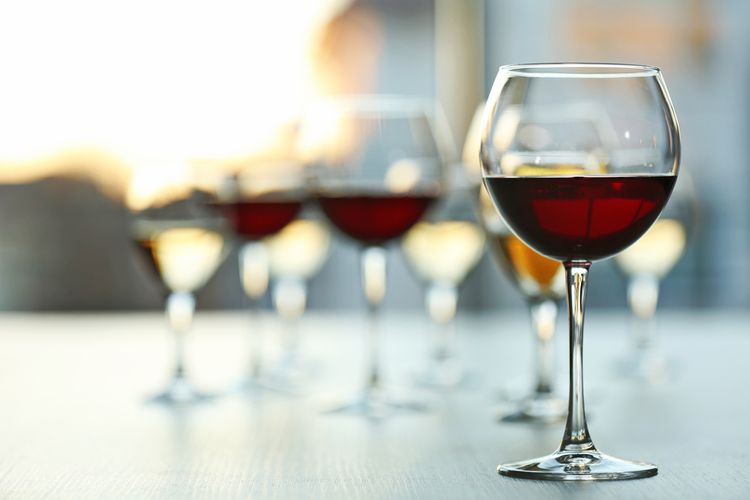 Jak vybrat sklenice na víno?