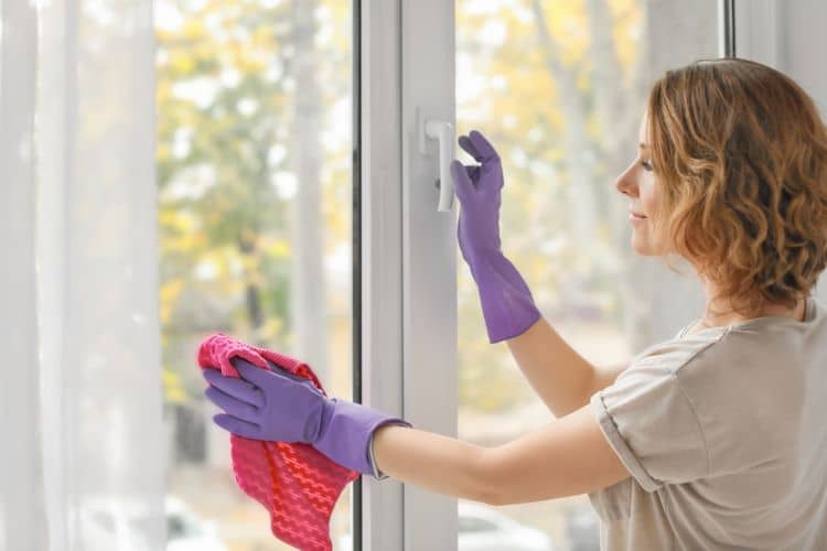 Jak čistit/umývat okna