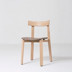 Jídelní židle z masivního dubového dřeva s modrošedým sedákem Gazzda Nora