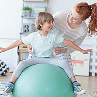 Gymnastický míč na sezení do kanceláře, pro těhotné i na cvičení. Vybírejte velikost podle výšky