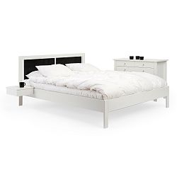 Bílá ručně vyráběná postel z masivního březového dřeva Kiteen Koli, 180 x 200 cm 