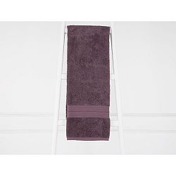 Fialový bavlněný ručník Emily, 70 x 140 cm