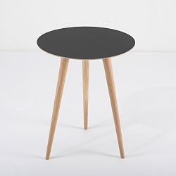 Příruční stolek z dubového dřeva s černou deskou Gazzda Arp, Ø 45 cm