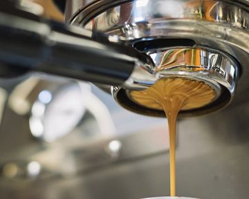 Jak si vybrat kávovar? Nejlepší automatické, poloautomatické či kapsulové kávovary